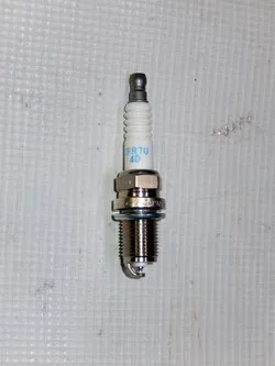 Свеча зажигания КАМАЗ БОШ FR3KII332  (двиг.под газ) (1 шт) 0242255508 BOSCH