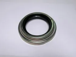 Сальник 70х92 передней ступицы ГАЗ Валдай с обоймой  3310-3103035 ГАЗ