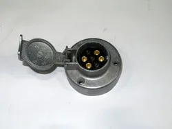 Розетка электрическая КАМАЗ ПС300а3-100 ПС300А3-3723100 