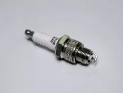 Свеча зажигания ГАЗ УАЗ 402дв ЗИЛ ПАЗ 402-3707008 (под газ) (1 шт) WF20TT DENSO